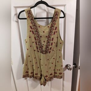 Free People Green Embroidered Romper size 6